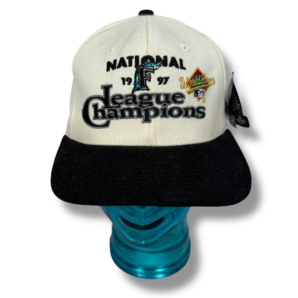 Vintage New Era Florida Marlins Snapback Hat 1997 NL‎ Champions Clubhouse White